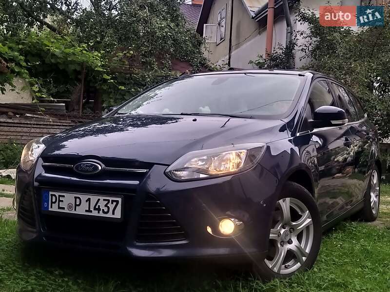 Универсал Ford Focus 2013 в 