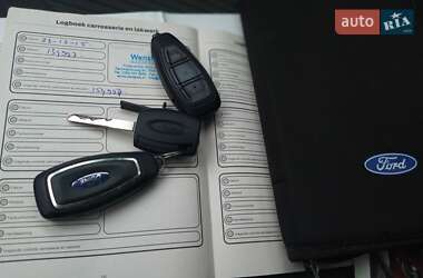 Универсал Ford Focus 2013 в 