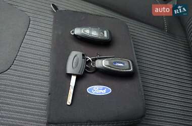 Универсал Ford Focus 2013 в 