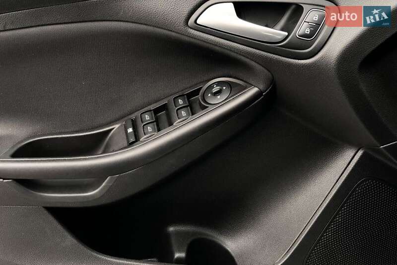 Седан Ford Focus 2018 в Днепре фото 18 Седан Ford Focus 2018 в Днепре