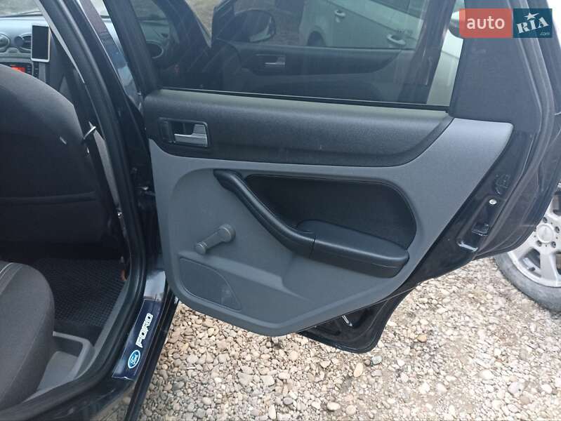 Универсал Ford Focus 2008 в Черновцах фото 31 Универсал Ford Focus 2008 в Черновцах