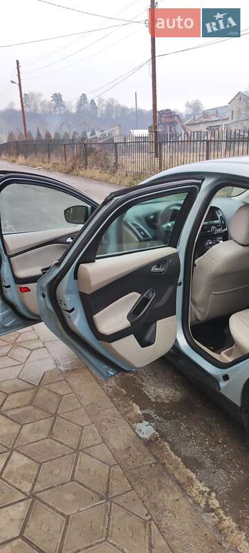 Хетчбек Ford Focus 2012 в Косові