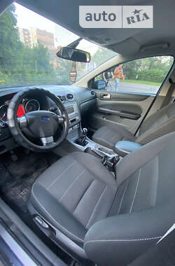 Універсал Ford Focus 2010 в Чернівцях
