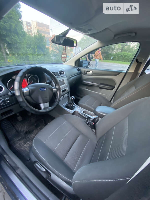 Універсал Ford Focus 2010 в Чернівцях фото 31 Універсал Ford Focus 2010 в Чернівцях