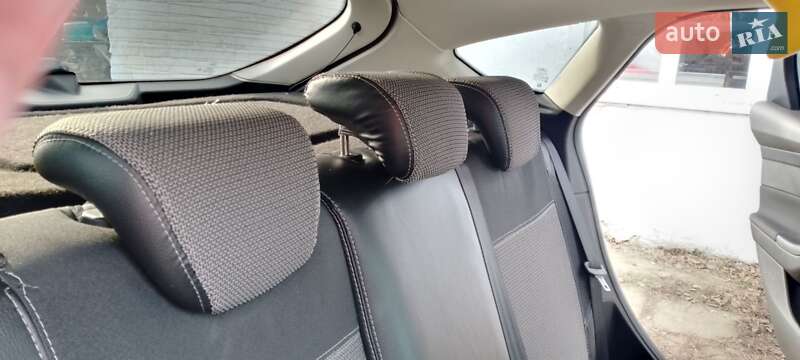 Хэтчбек Ford Focus 2013 в Великой Александровке