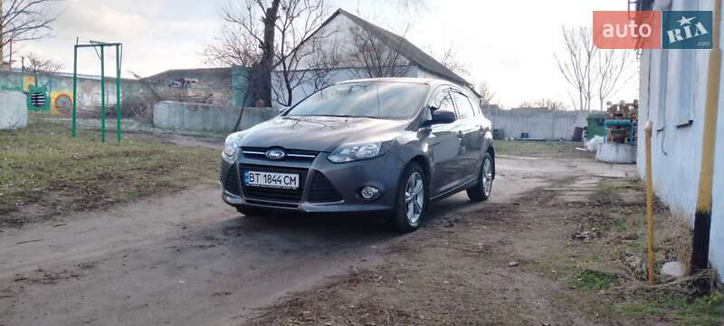 Хэтчбек Ford Focus 2013 в Великой Александровке