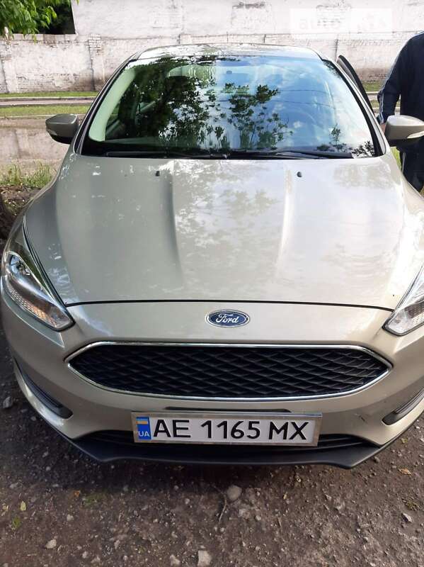Седан Ford Focus 2015 в Кам'янському