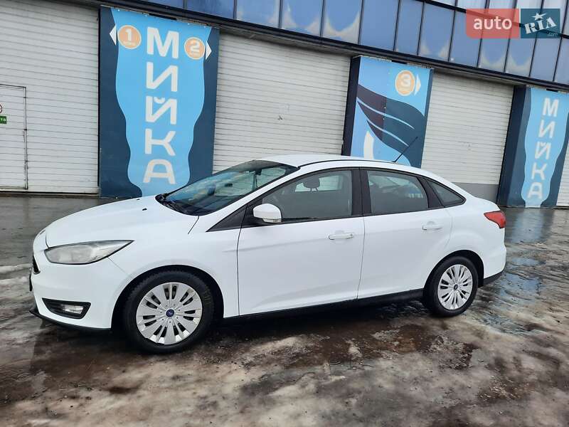 Ford Focus 2015