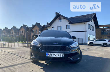 Седан Ford Focus 2015 в Вінниці