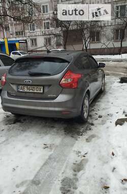 Хэтчбек Ford Focus 2014 в Каменском