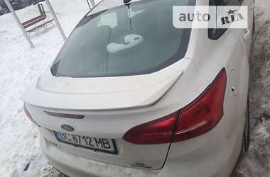 Седан Ford Focus 2015 в Львове