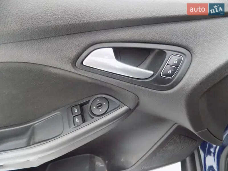 Универсал Ford Focus 2015 в Жовкве