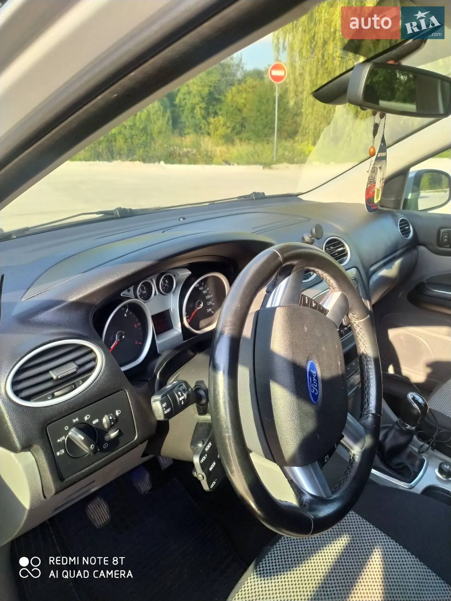 2010 Ford Focus - мініатюра 13