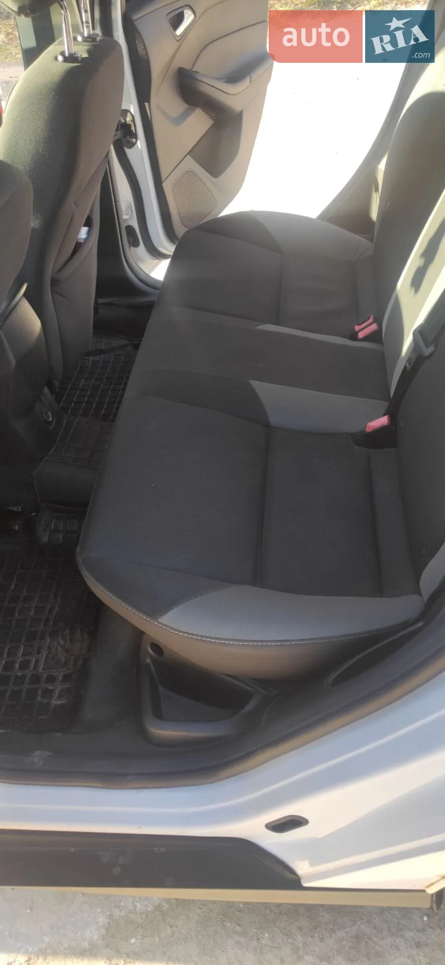 2012 Ford Focus - мініатюра 11