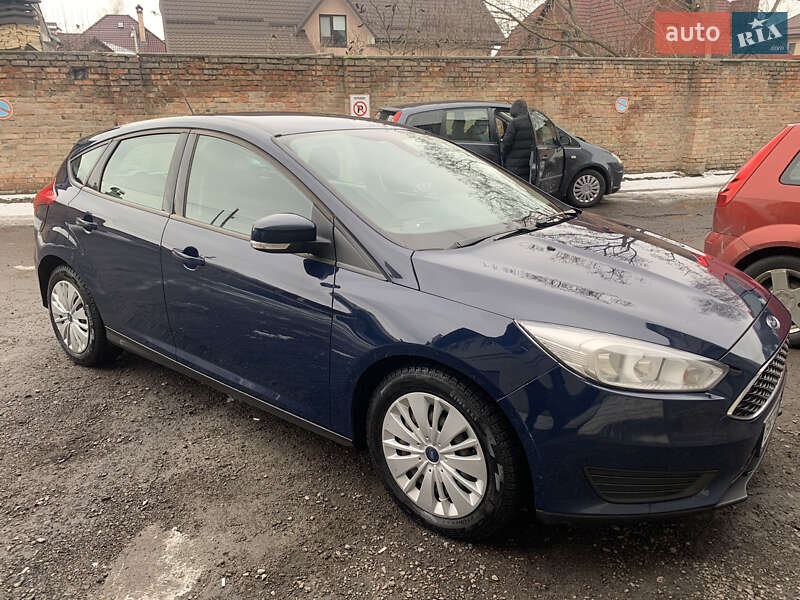 Хэтчбек Ford Focus 2017 в Ровно