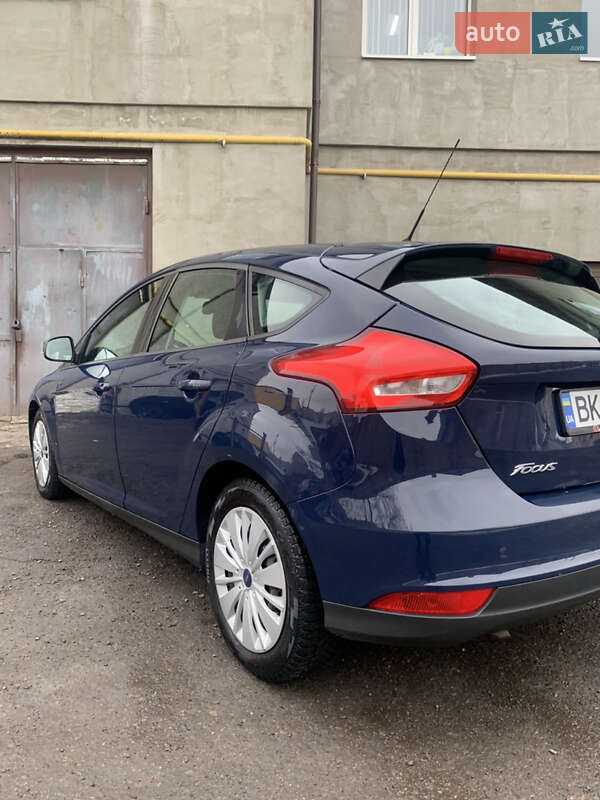 Хэтчбек Ford Focus 2017 в Ровно