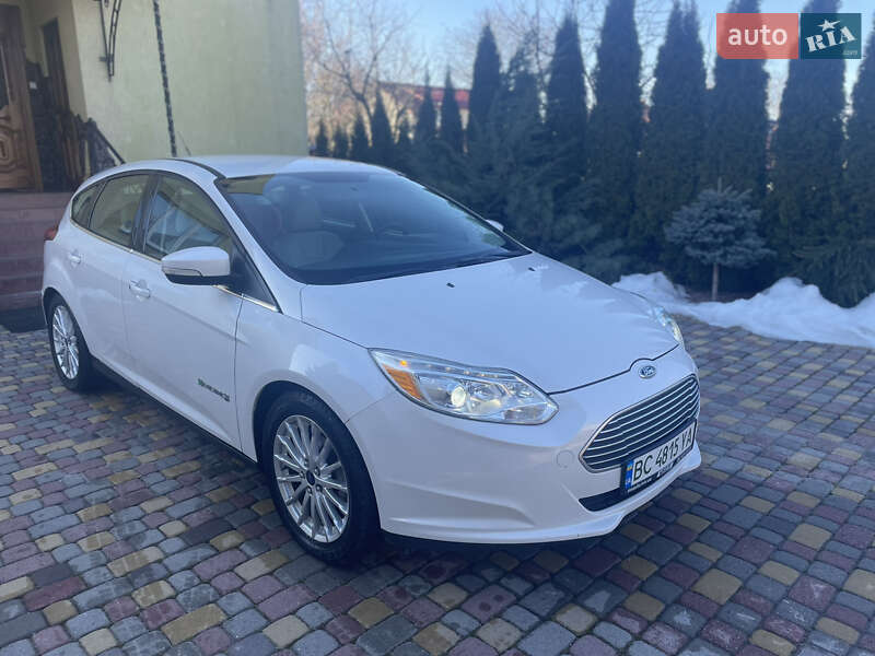 Хэтчбек Ford Focus 2014 в Львове фото 10 Хэтчбек Ford Focus 2014 в Львове