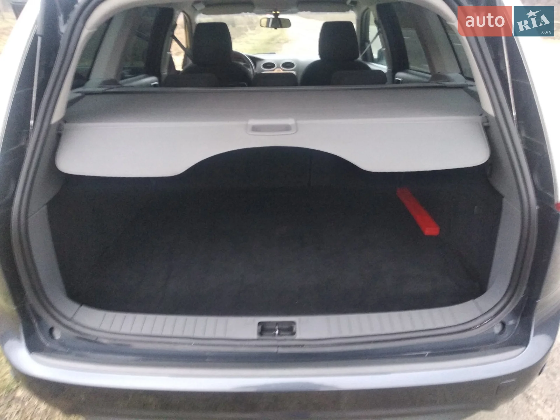 2010 Ford Focus - мініатюра 7