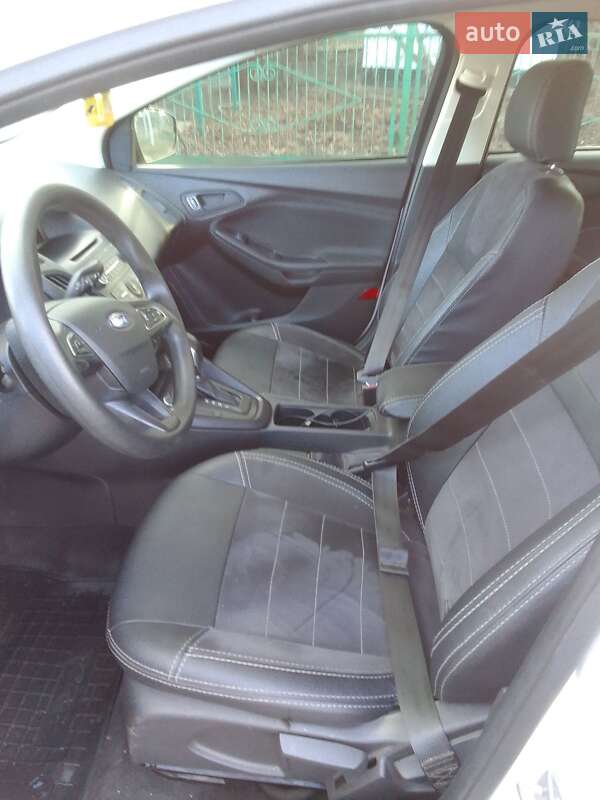 Седан Ford Focus 2017 в Кривом Роге