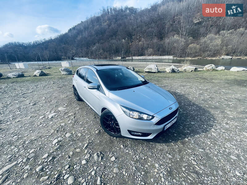 Хэтчбек Ford Focus 2016 в Долине
