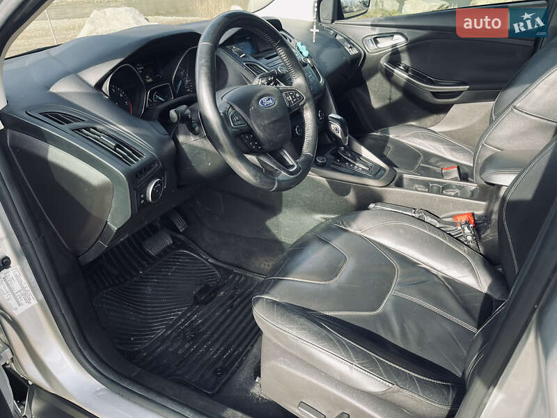 Хэтчбек Ford Focus 2016 в Долине