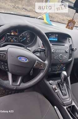 Хэтчбек Ford Focus 2015 в Чернигове