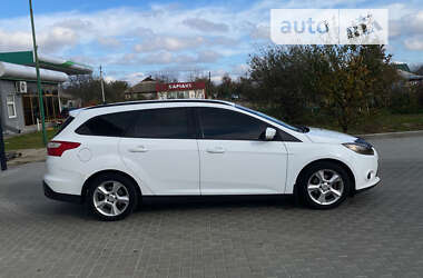 Универсал Ford Focus 2014 в 