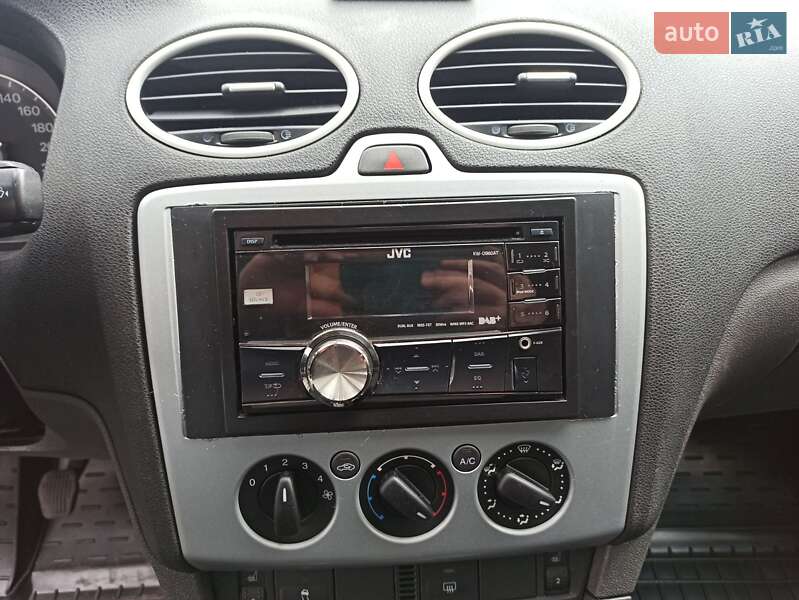 Универсал Ford Focus 2006 в Черновцах