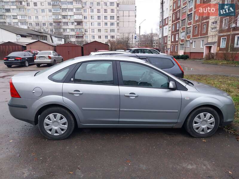 Ford Focus 2005