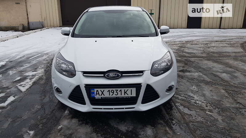 Хэтчбек Ford Focus 2013 в Харькове