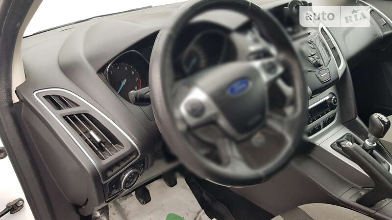 Хэтчбек Ford Focus 2013 в Харькове