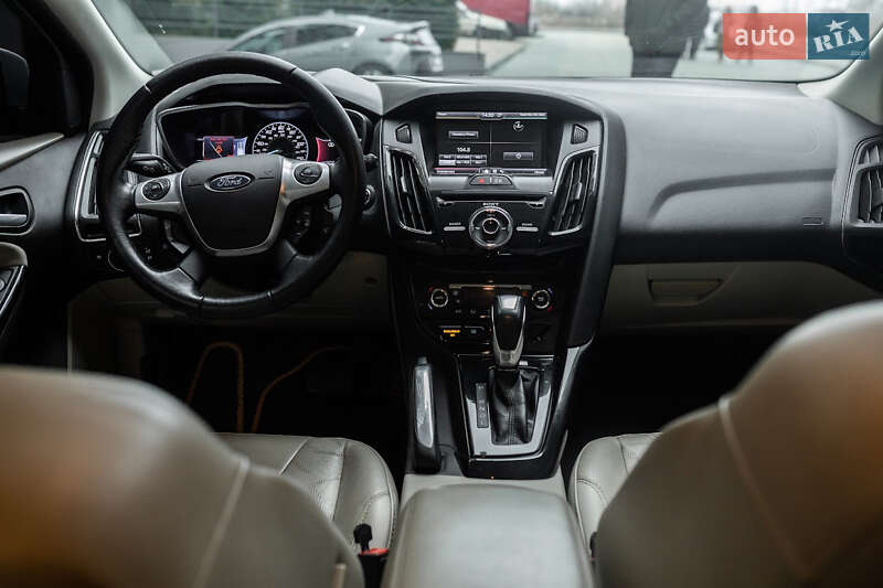 Хэтчбек Ford Focus 2013 в Ивано-Франковске