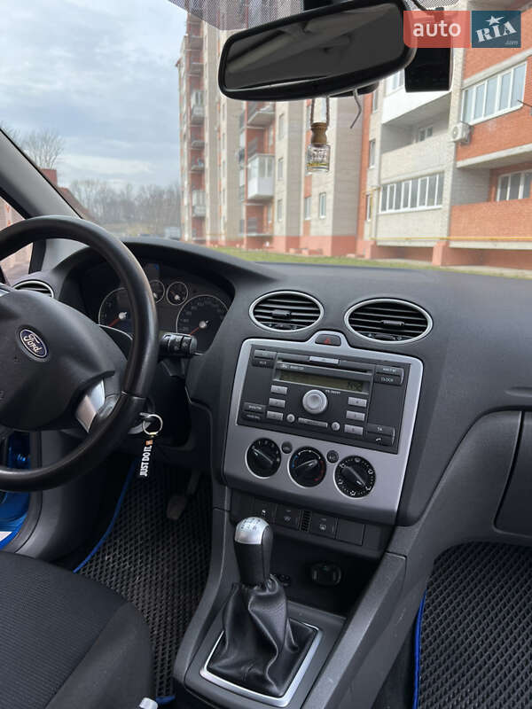 Хэтчбек Ford Focus 2005 в Тернополе