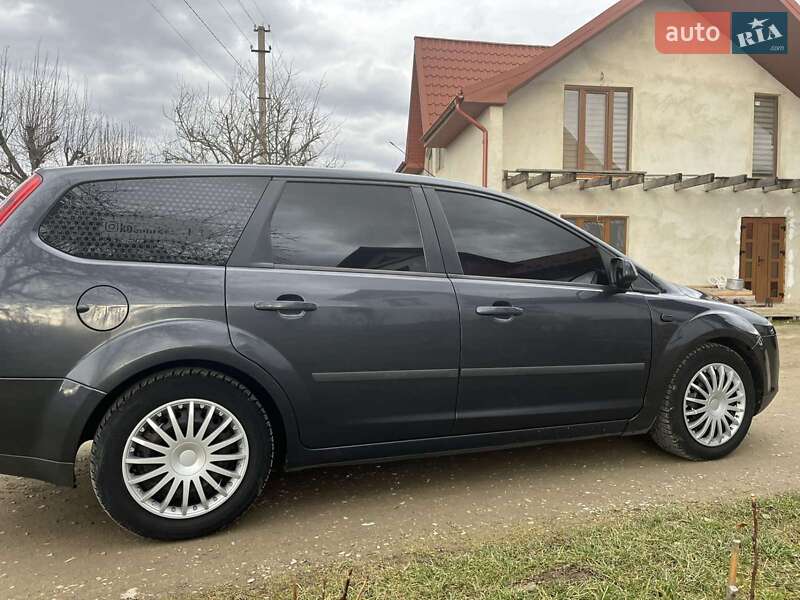 Универсал Ford Focus 2007 в Надворной