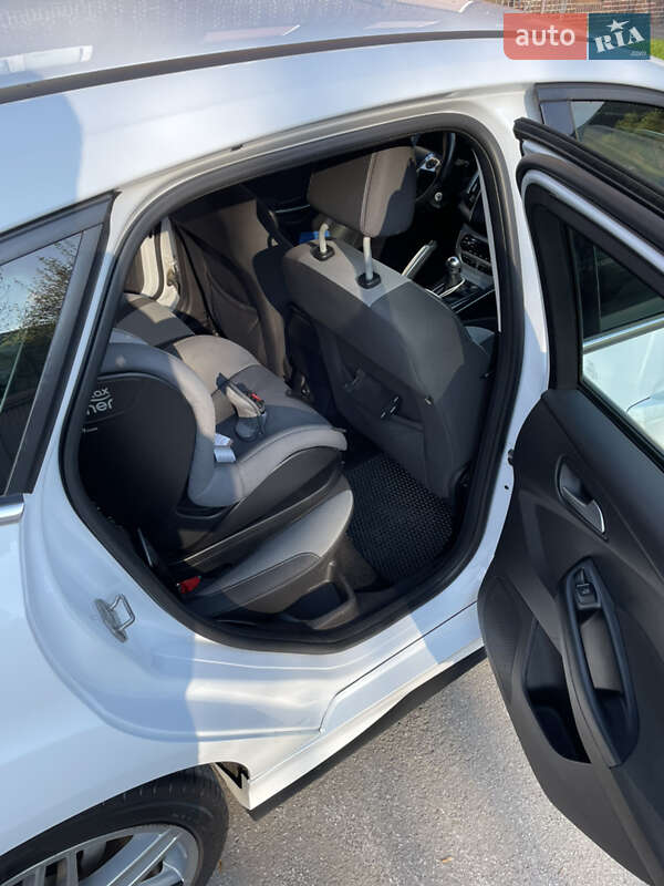 Хэтчбек Ford Focus 2013 в Одессе