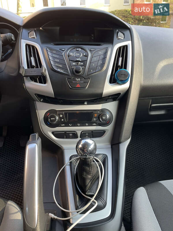 Хэтчбек Ford Focus 2013 в Одессе