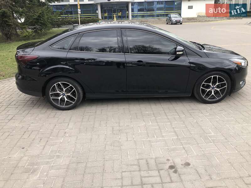 Седан Ford Focus 2017 в Ровно