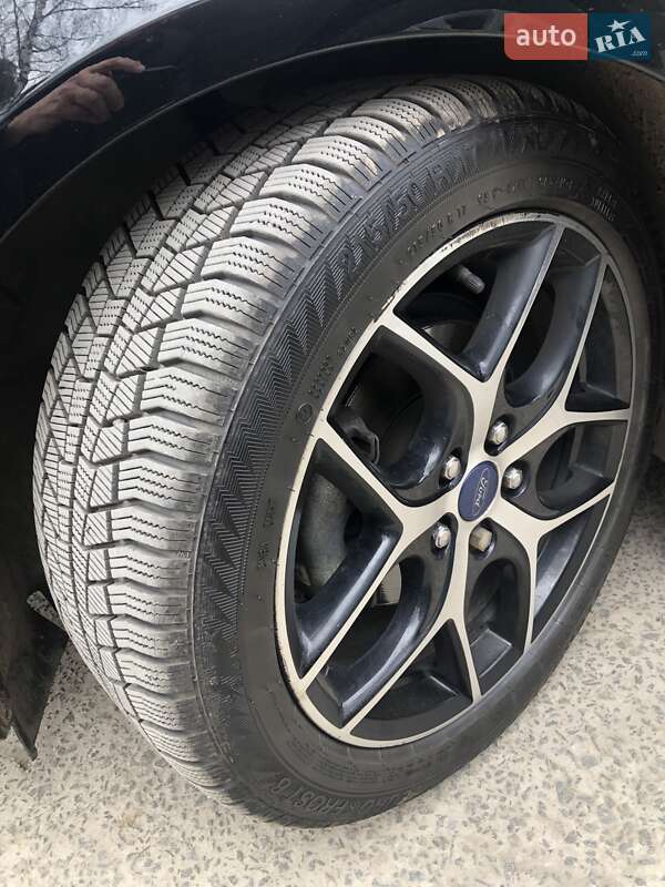 Седан Ford Focus 2017 в Ровно