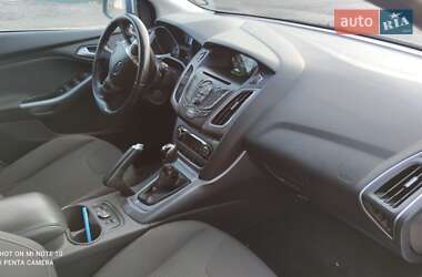 Универсал Ford Focus 2013 в 