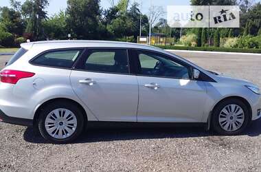Універсал Ford Focus 2015 в Томашполі