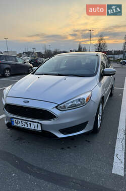 Седан Ford Focus 2015 в 
