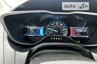 Хэтчбек Ford Focus 2014 в 