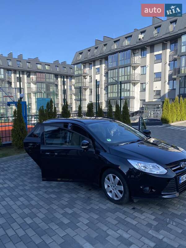 Универсал Ford Focus 2011 в Луцке