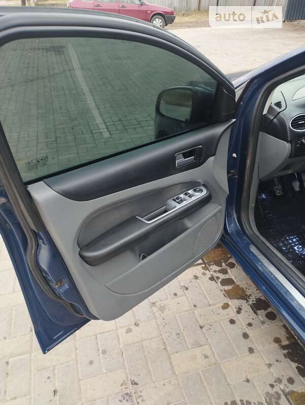 Универсал Ford Focus 2008 в Диканьке