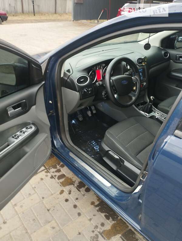 Универсал Ford Focus 2008 в Диканьке