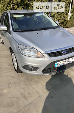 Хэтчбек Ford Focus 2011 в Киеве