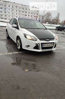 Хэтчбек Ford Focus 2013 в Остроге