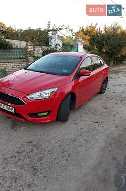 Седан Ford Focus 2015 в 