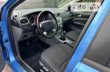 Хэтчбек Ford Focus 2010 в Стрые