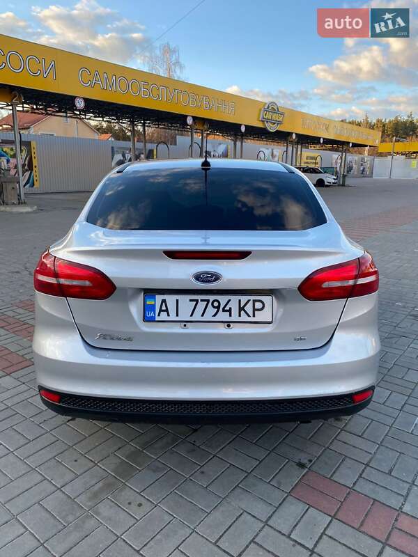 Седан Ford Focus 2018 в Киеве фото 3 Седан Ford Focus 2018 в Киеве